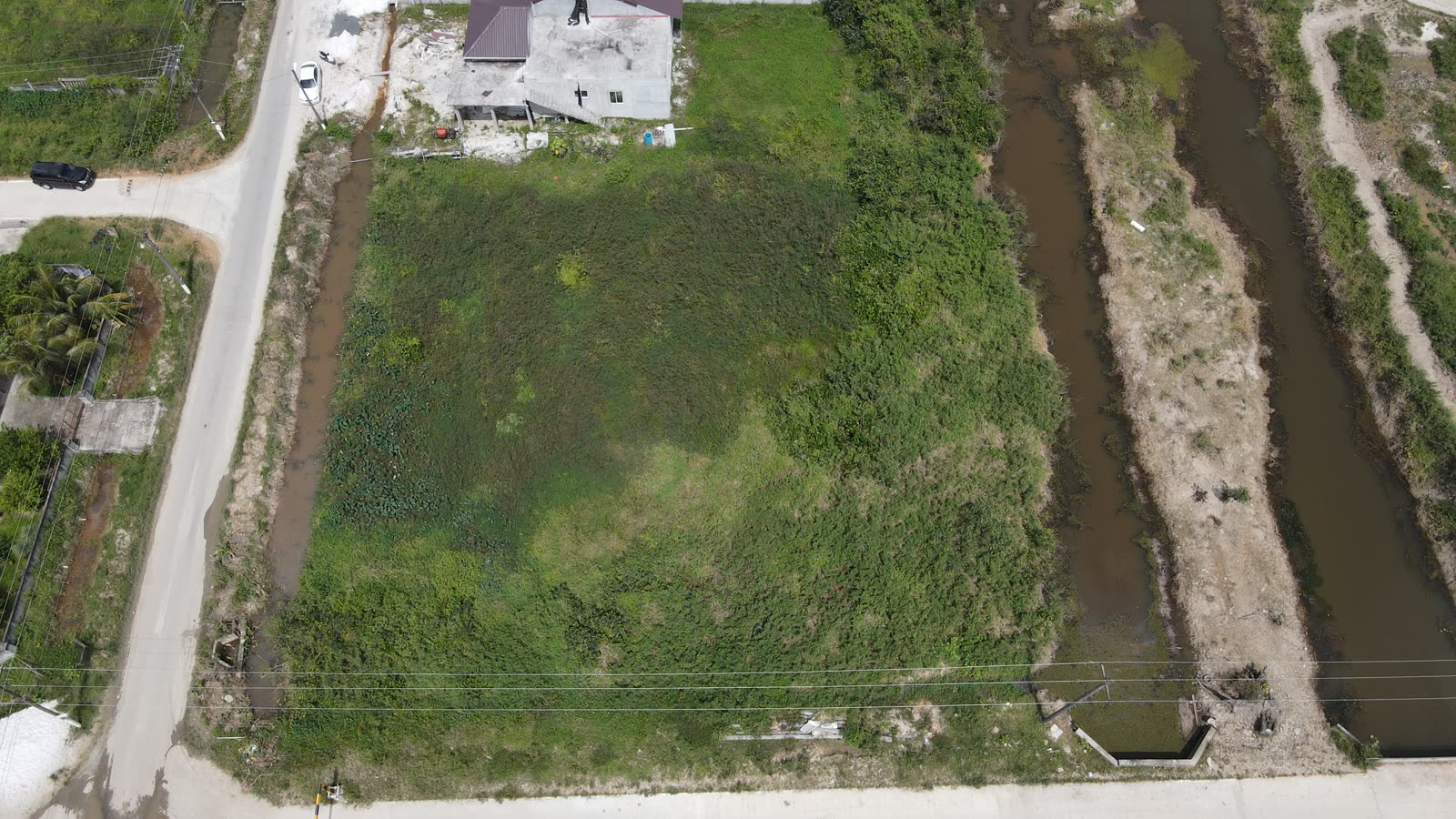 Residential Corner Lot — Covent Gardens, E.B.D.